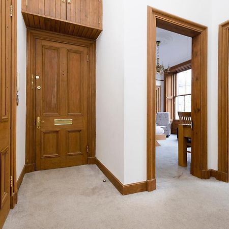 אדינבורו Joivy Spacious Home Near The Meadows מראה חיצוני תמונה