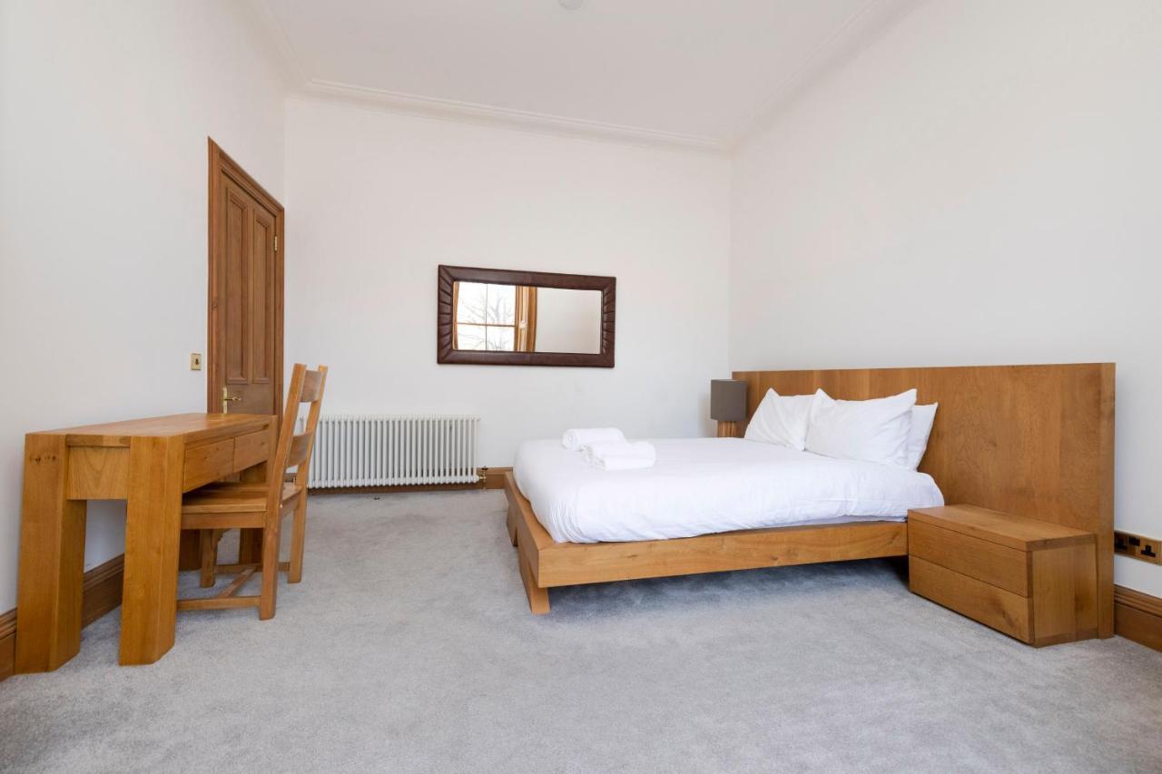 אדינבורו Joivy Spacious Home Near The Meadows מראה חיצוני תמונה